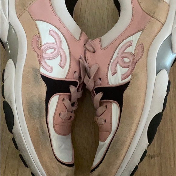 Chanel runners authentic used stained - Picture 4 of 4